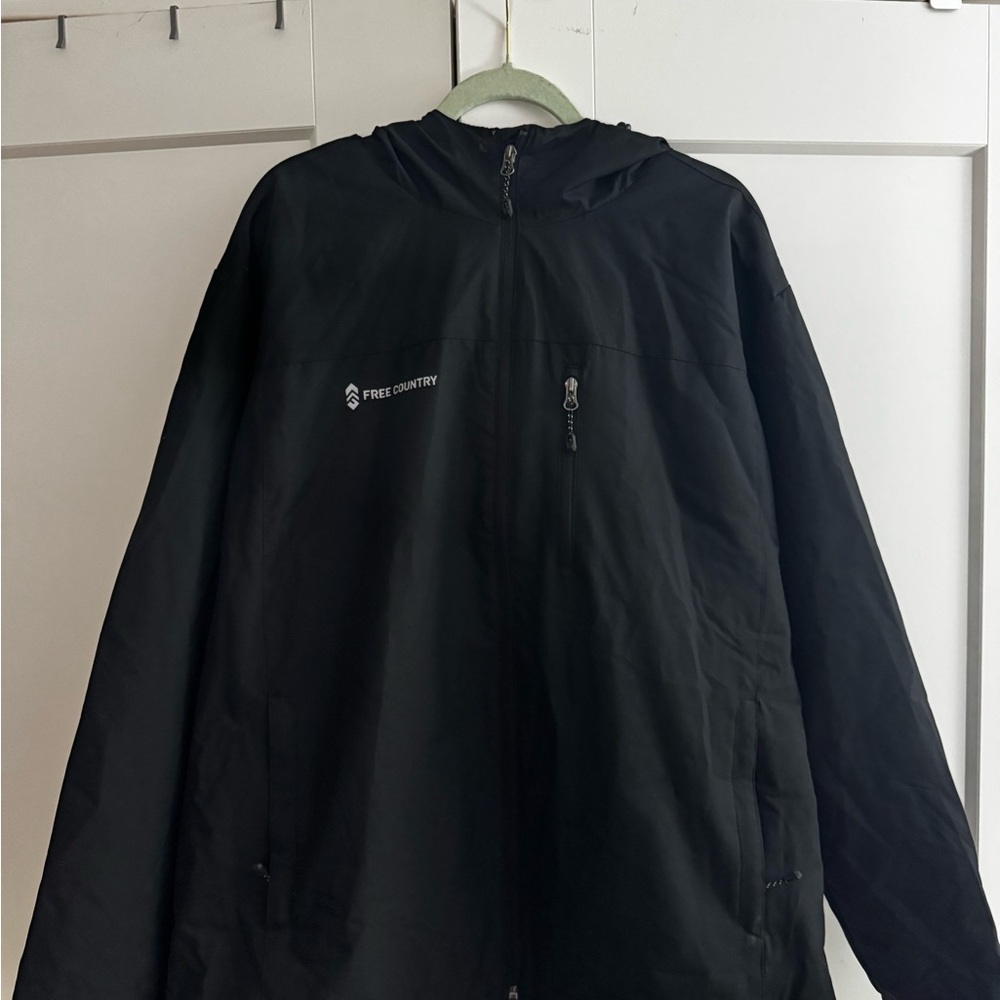 Free Country Men's Black Windbreaker
